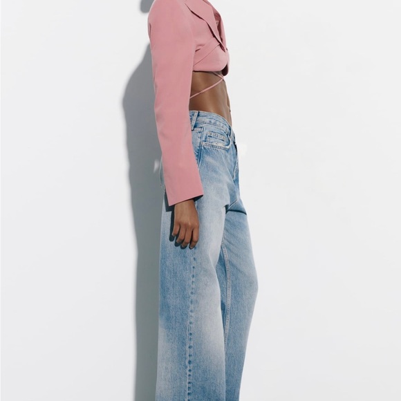 ZARA Cropped Blazer - Picture 4 of 8